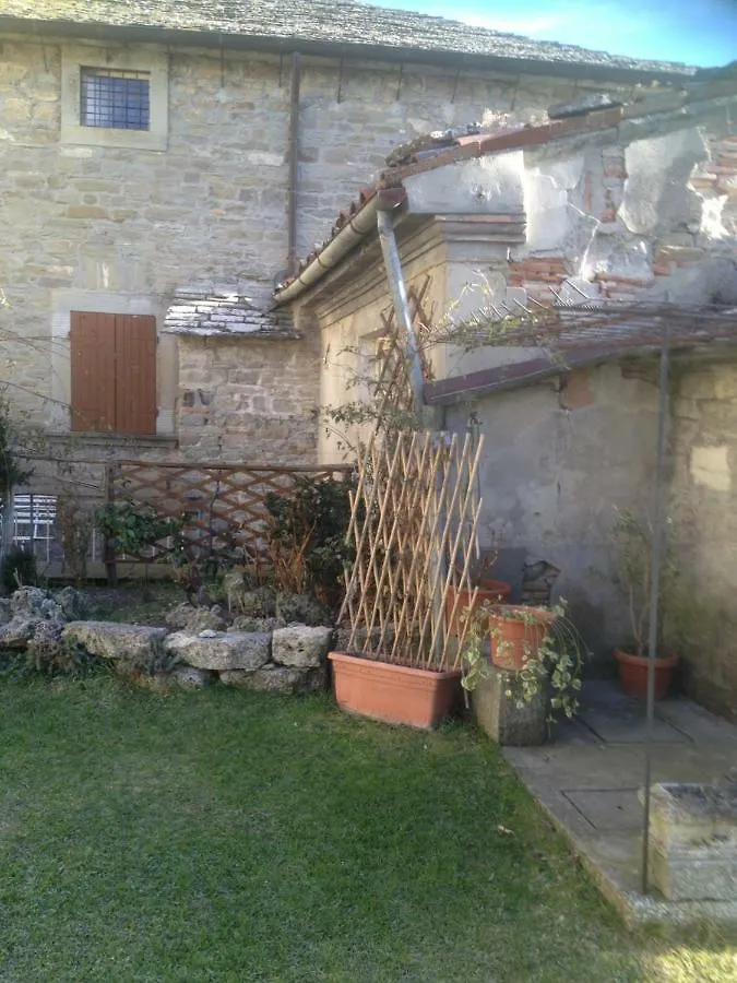 شقة سان بينيديتو إن ألب  في Il Borgo 0*,